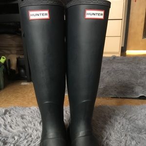 Hunter rain boots
